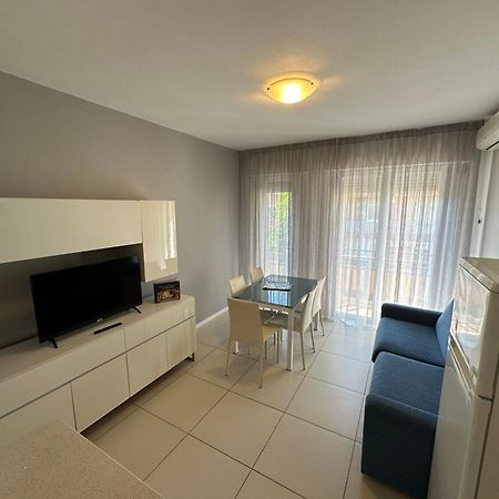 Apartamento Residenza Mazzanti - Agenzia Cocal Caorle Exterior foto